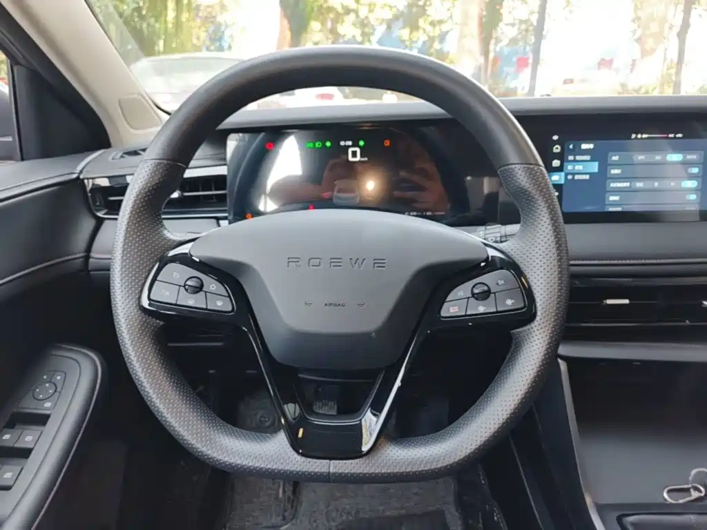 Roewe i5 — миниатюра 11