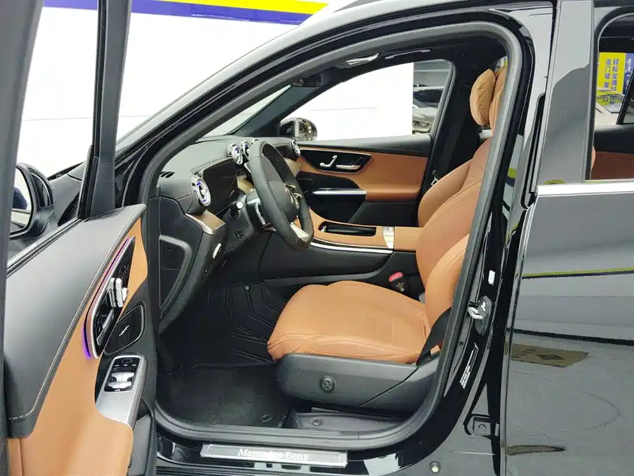 Mercedes-Benz GLC 2024 GLC 300 L 4MATIC 5 мест