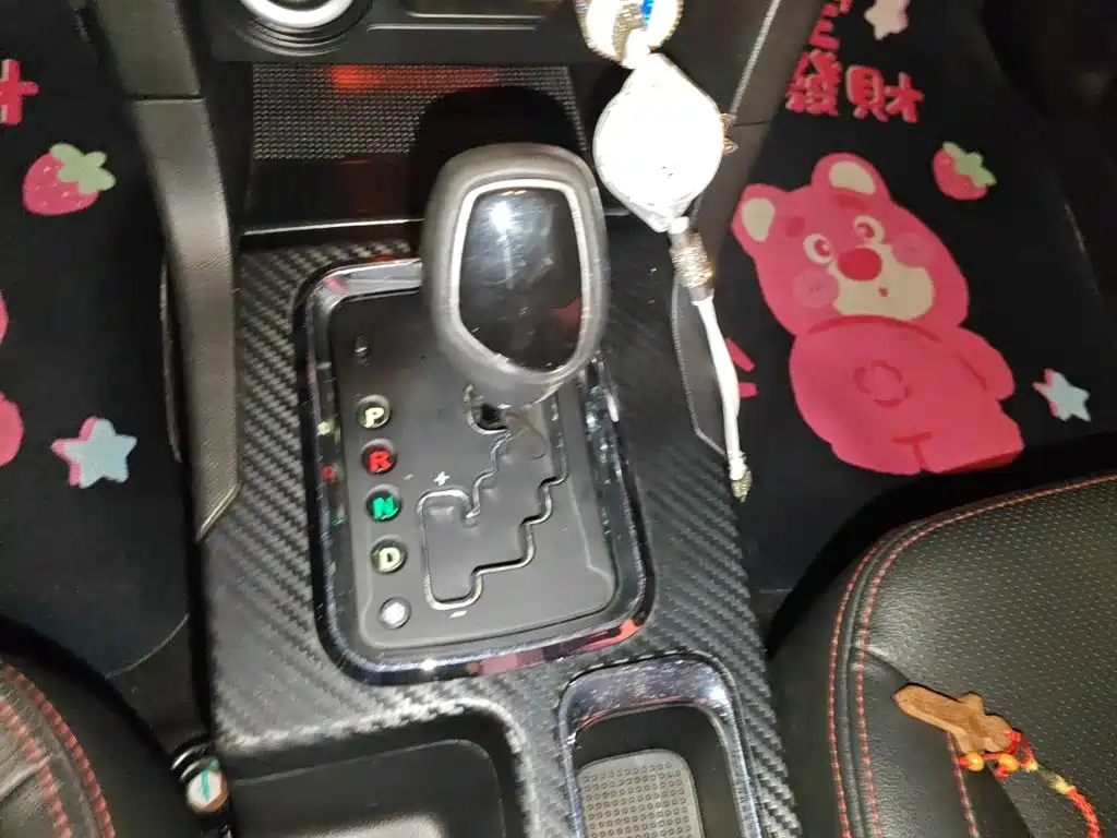 Geely Vision — миниатюра 15