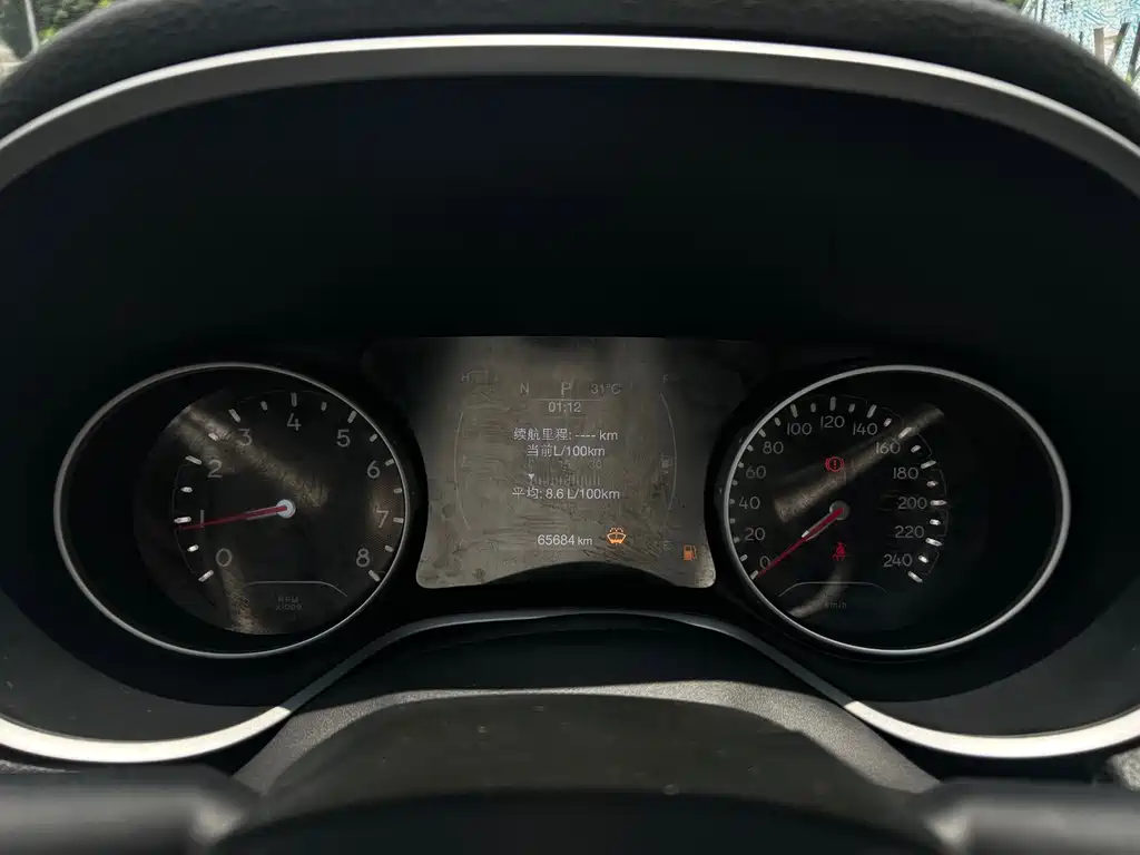 Jeep Compass — миниатюра 8