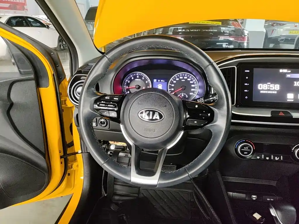 Kia KX Cross — миниатюра 11