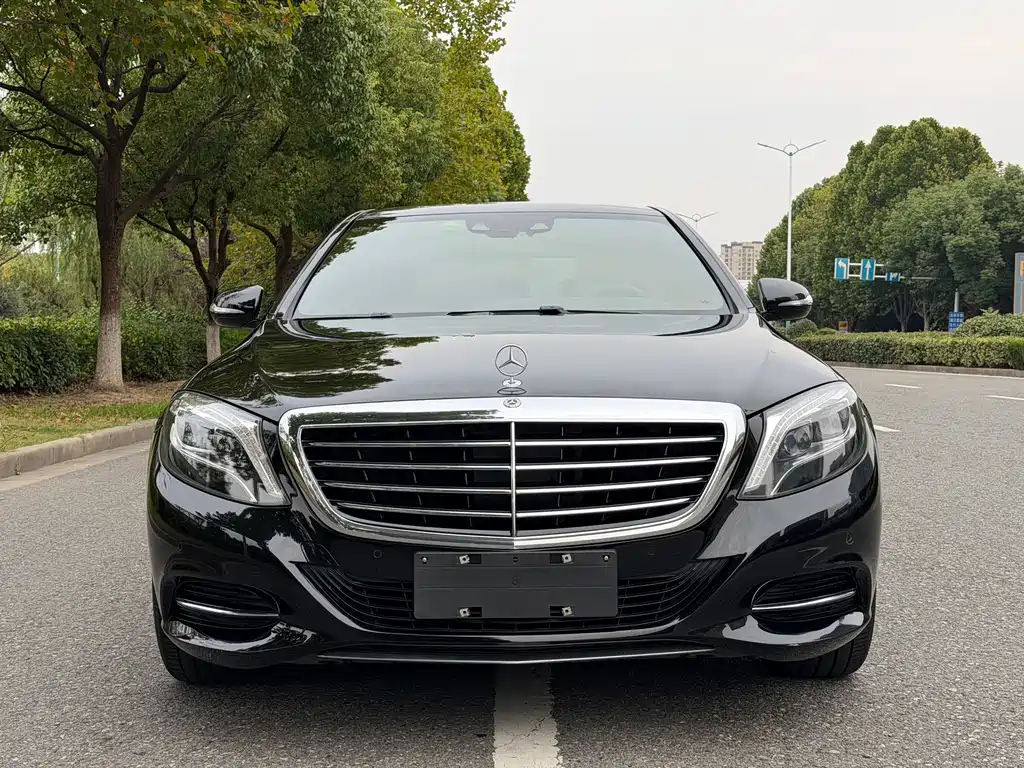 Mercedes-Benz S-Class — миниатюра 2
