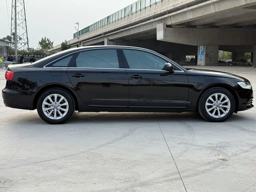 Audi A6L — миниатюра 3