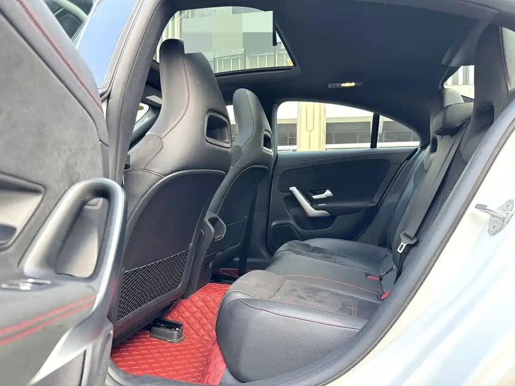 Mercedes-Benz CLA (Import) — миниатюра 7