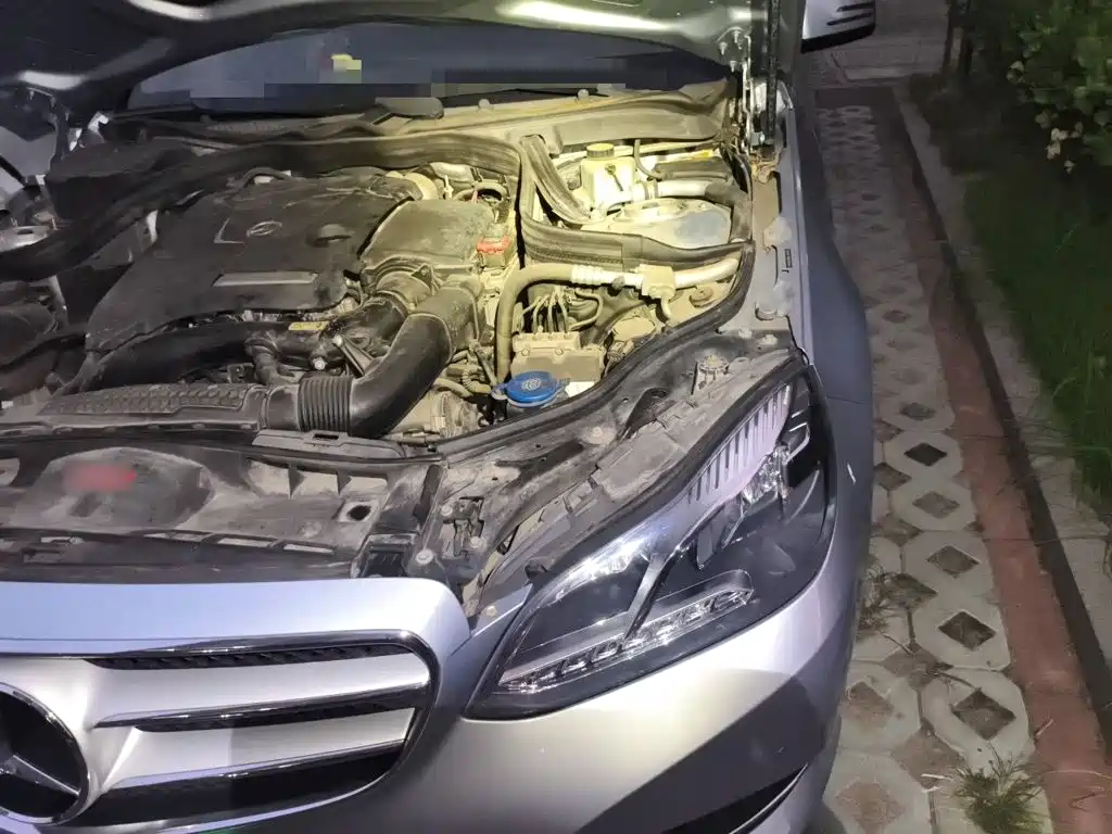 Mercedes-Benz E-Class — миниатюра 20