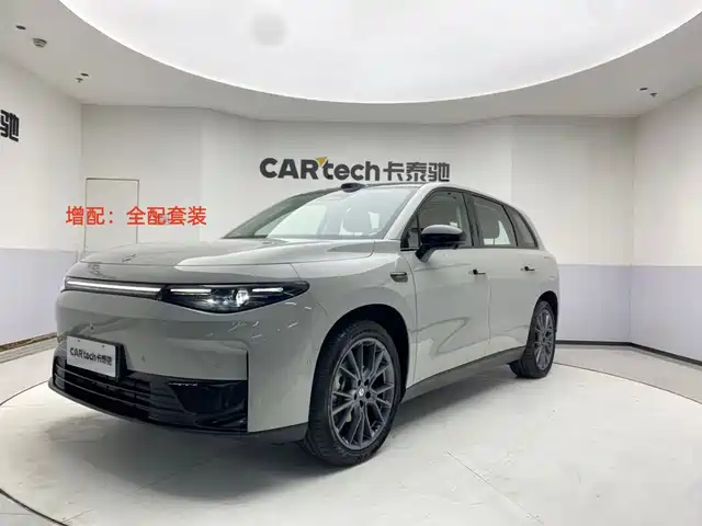 Leapmotor C10