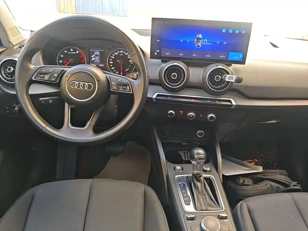Audi Q2L — миниатюра 10