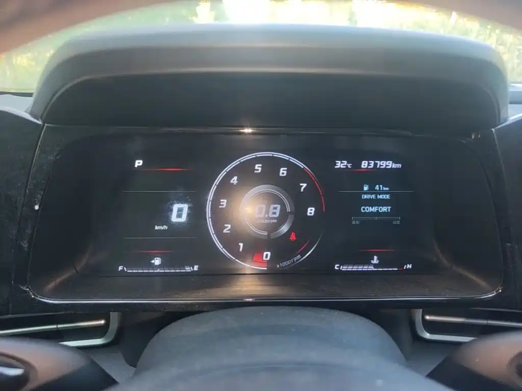 Hyundai Elantra — миниатюра 12