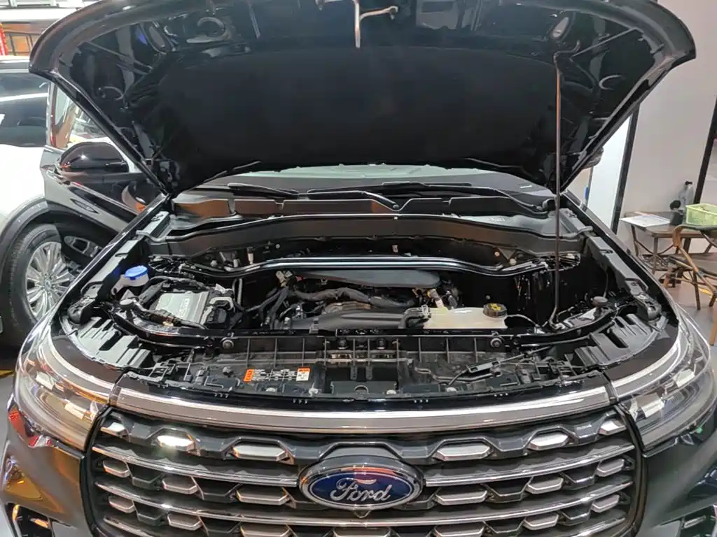Ford Explorer — миниатюра 20
