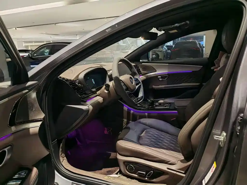 BYD Han — миниатюра 5