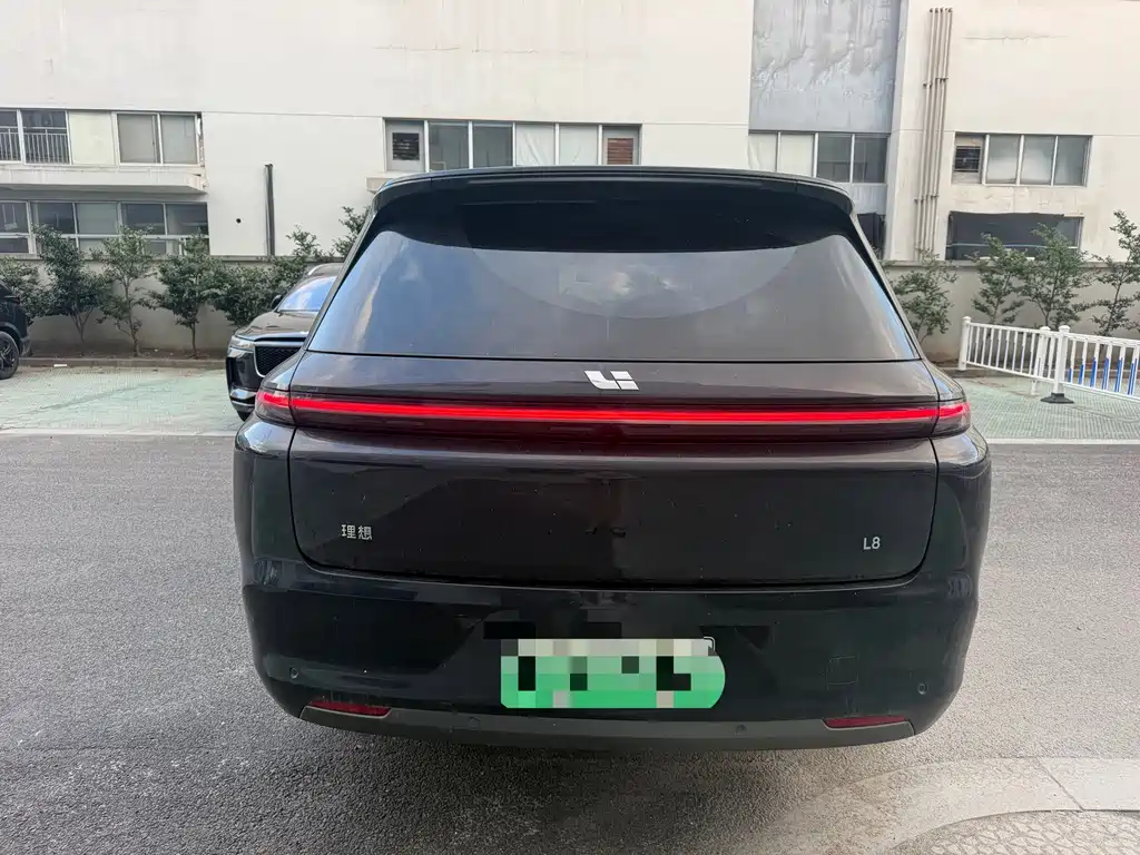 Li Auto Li L8 — миниатюра 16