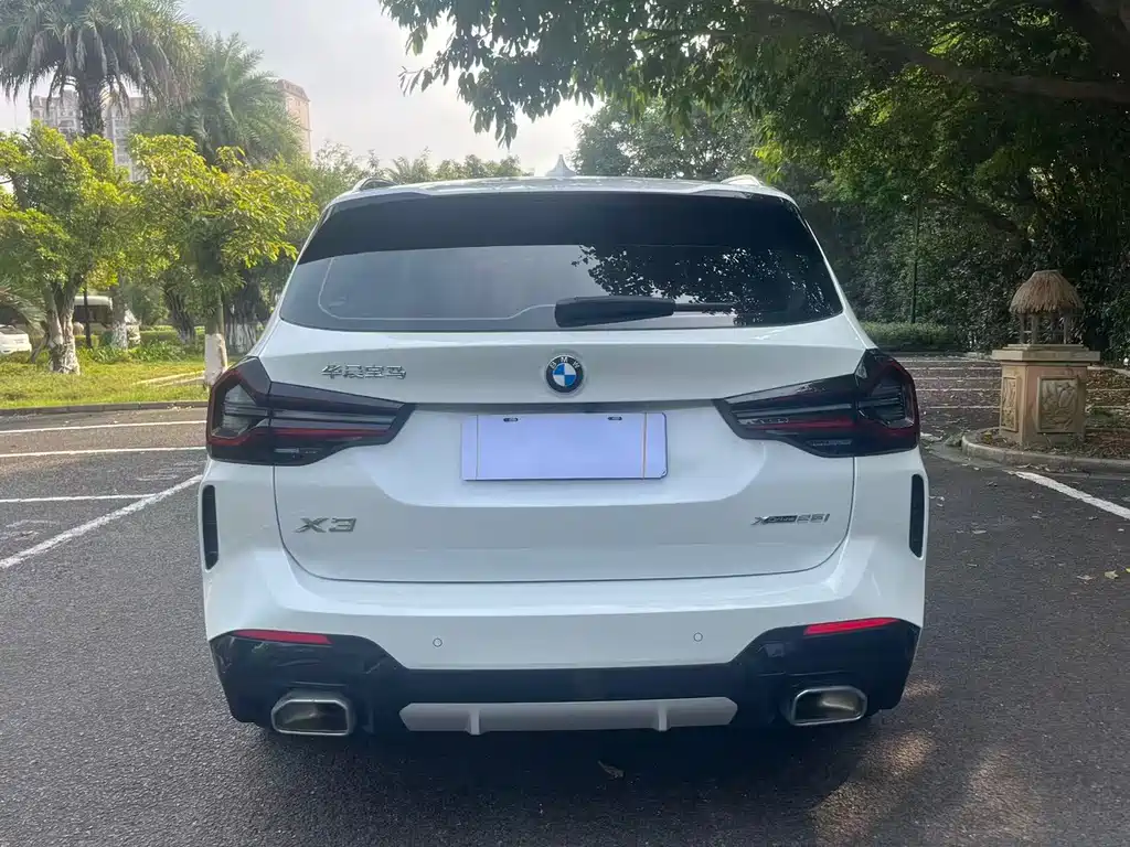 BMW X3 — миниатюра 13