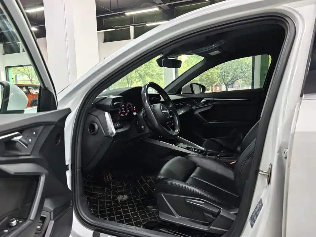 Audi A3 — миниатюра 8