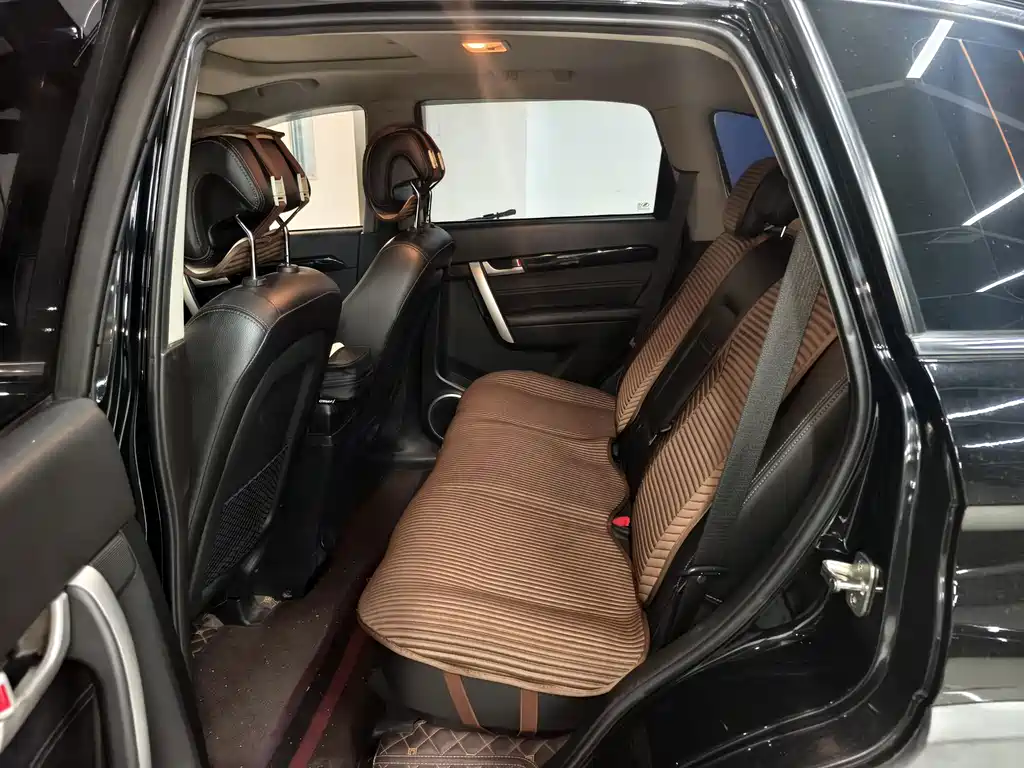 Chevrolet Captiva — миниатюра 4