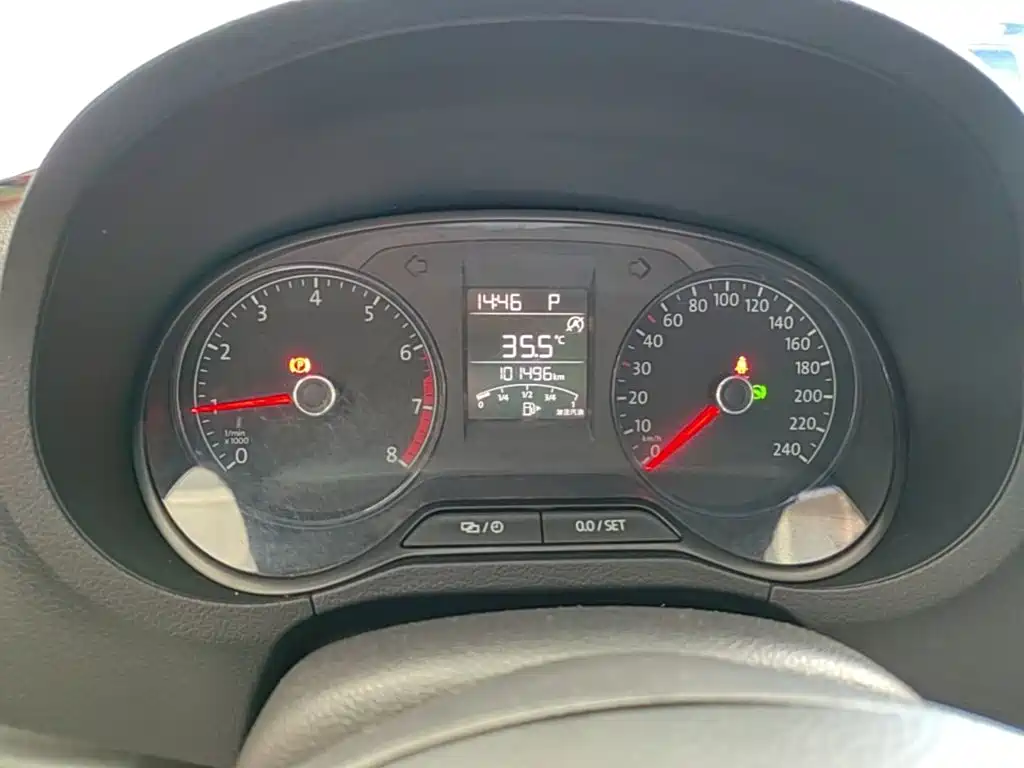 Volkswagen Polo — миниатюра 12
