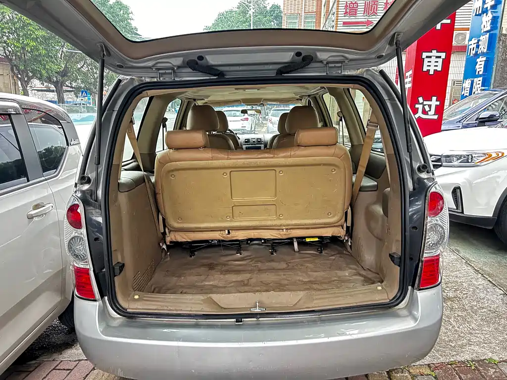 Buick GL8 2013 2.4L