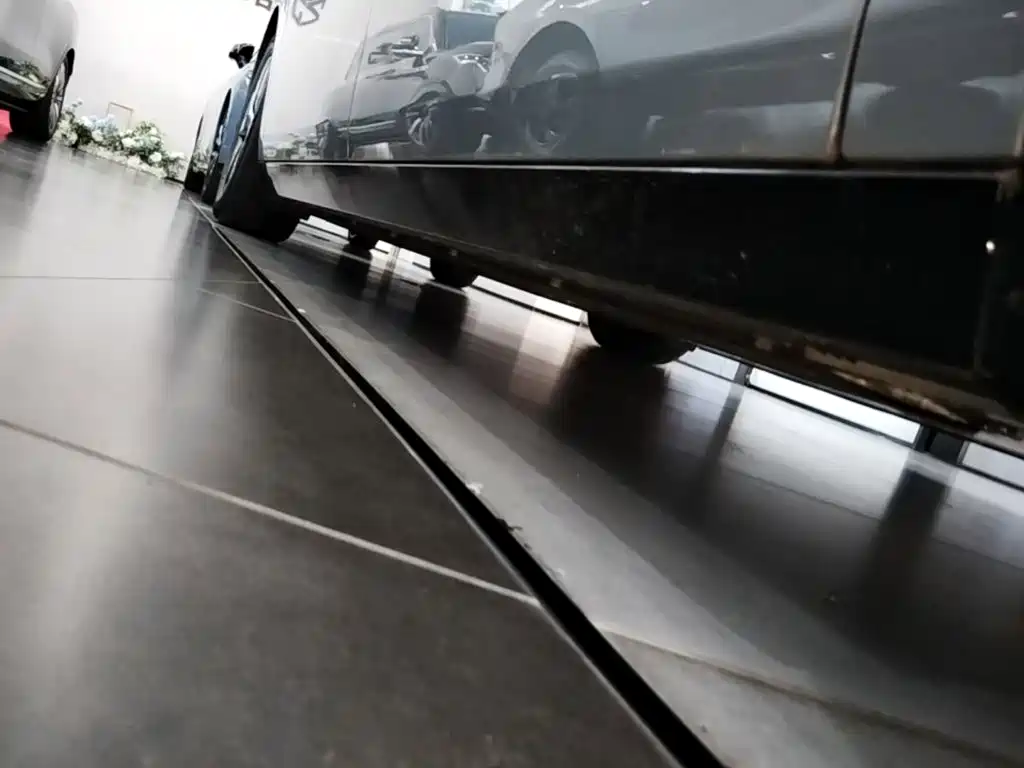 Li Auto Li MEGA — миниатюра 21