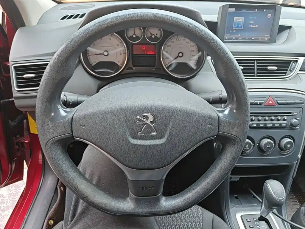 Peugeot 308 — фотографии объявления, Фото 11