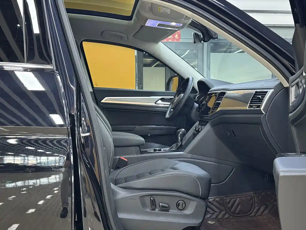 Volkswagen Teramont — миниатюра 9