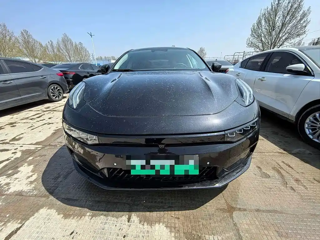 Zeekr 001 2022