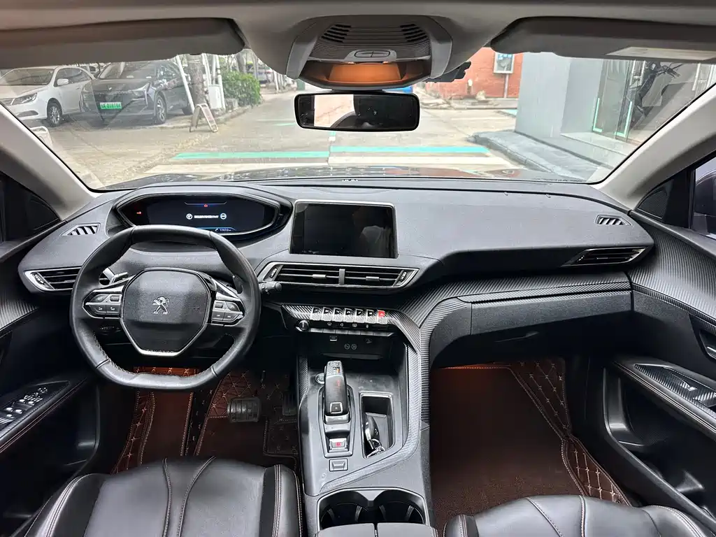 Peugeot 4008 — миниатюра 6