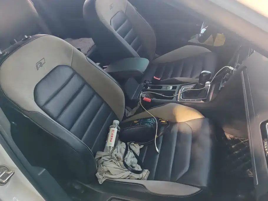 Volkswagen Golf — миниатюра 8