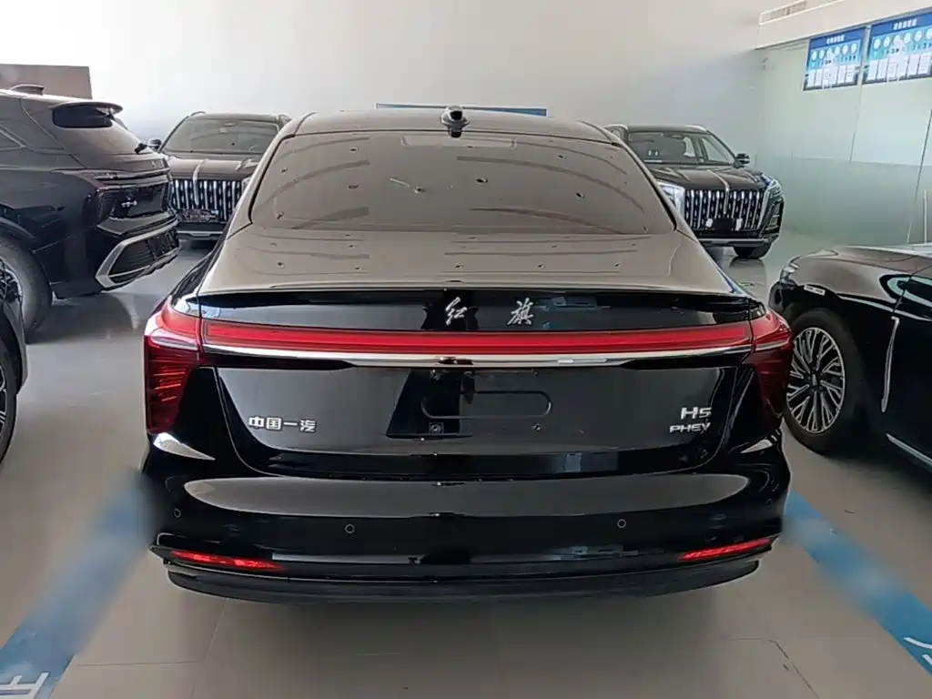 Hongqi Hongqi H5 PHEV — миниатюра 6