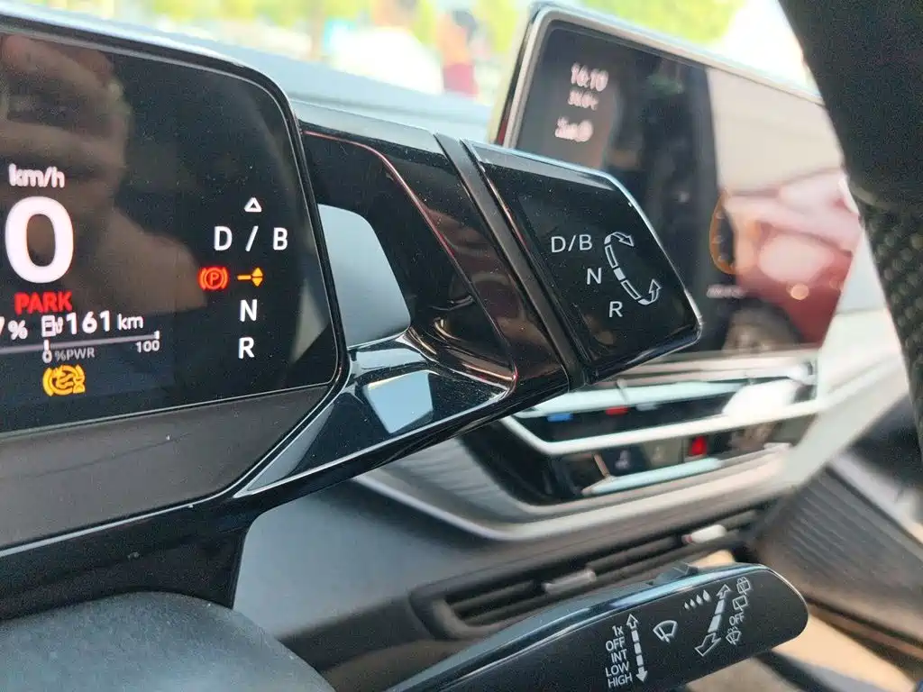 Volkswagen ID.4 Crozz — миниатюра 10