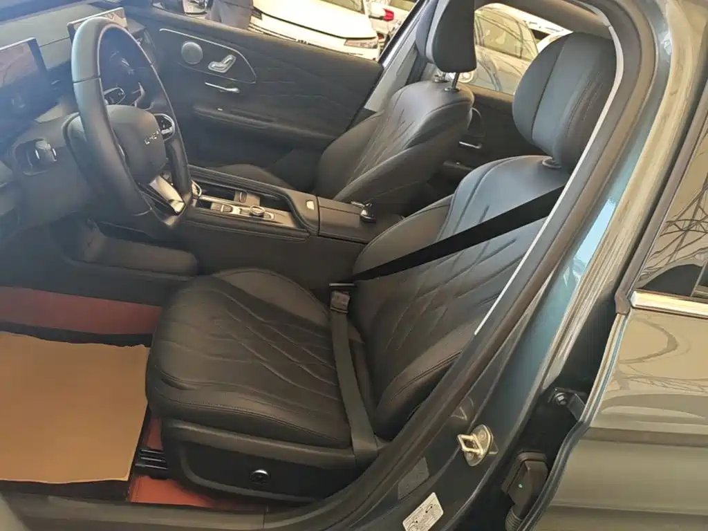 Chery Arrizo 8 PRO — миниатюра 15