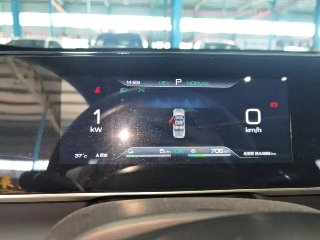 BYD Qin L — миниатюра 12