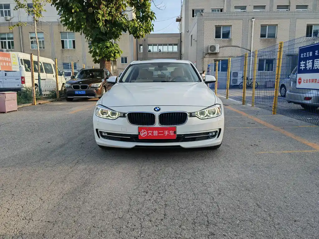 BMW 3 Series — миниатюра 2