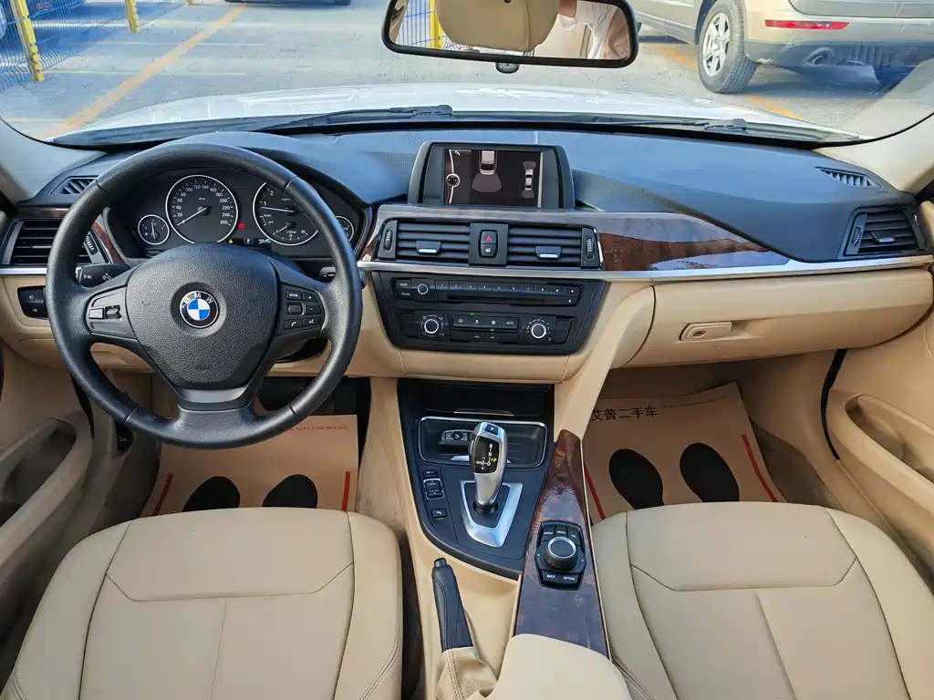 BMW 3 Series — миниатюра 10