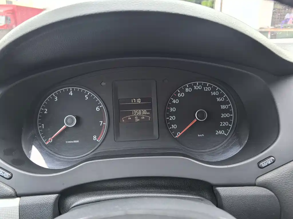 Volkswagen Sagitar — миниатюра 10