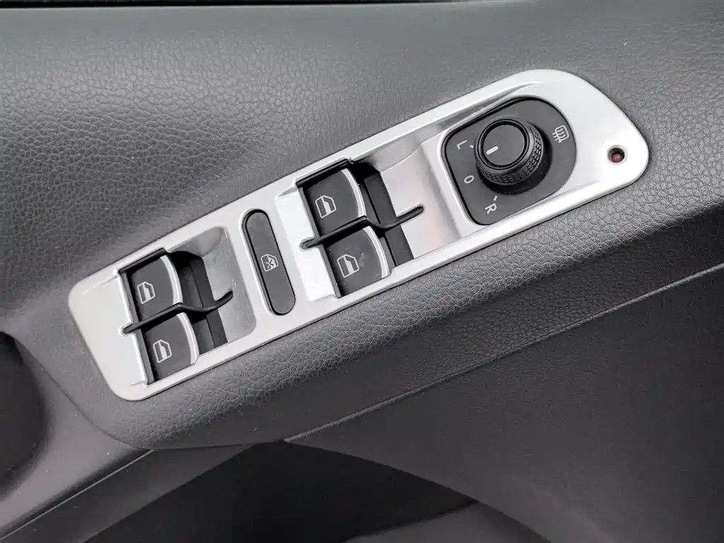 Volkswagen Tiguan 2016 280TSI AT Comfort