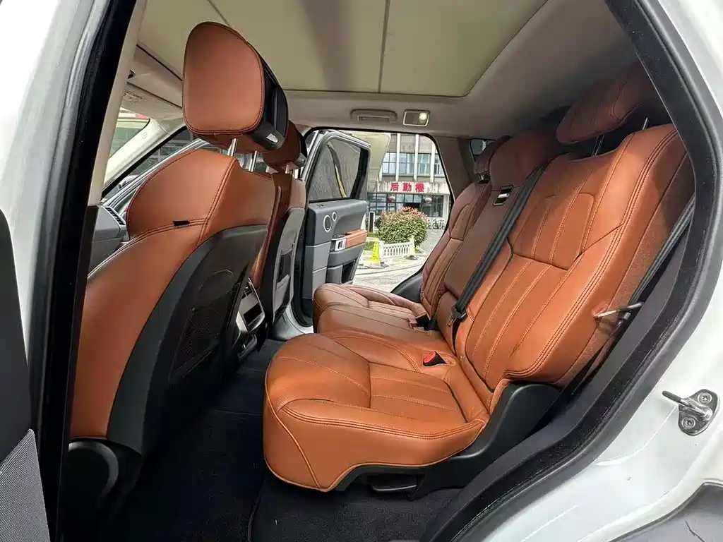 Land Rover Sport — миниатюра 18