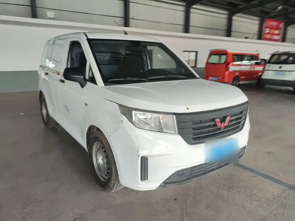 Wuling Hongguang PLUS — миниатюра 4