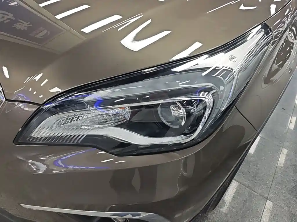 Buick Envision Plus — миниатюра 24