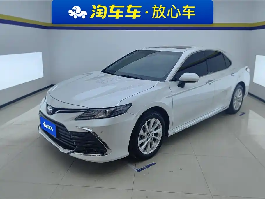Купить Toyota Camry