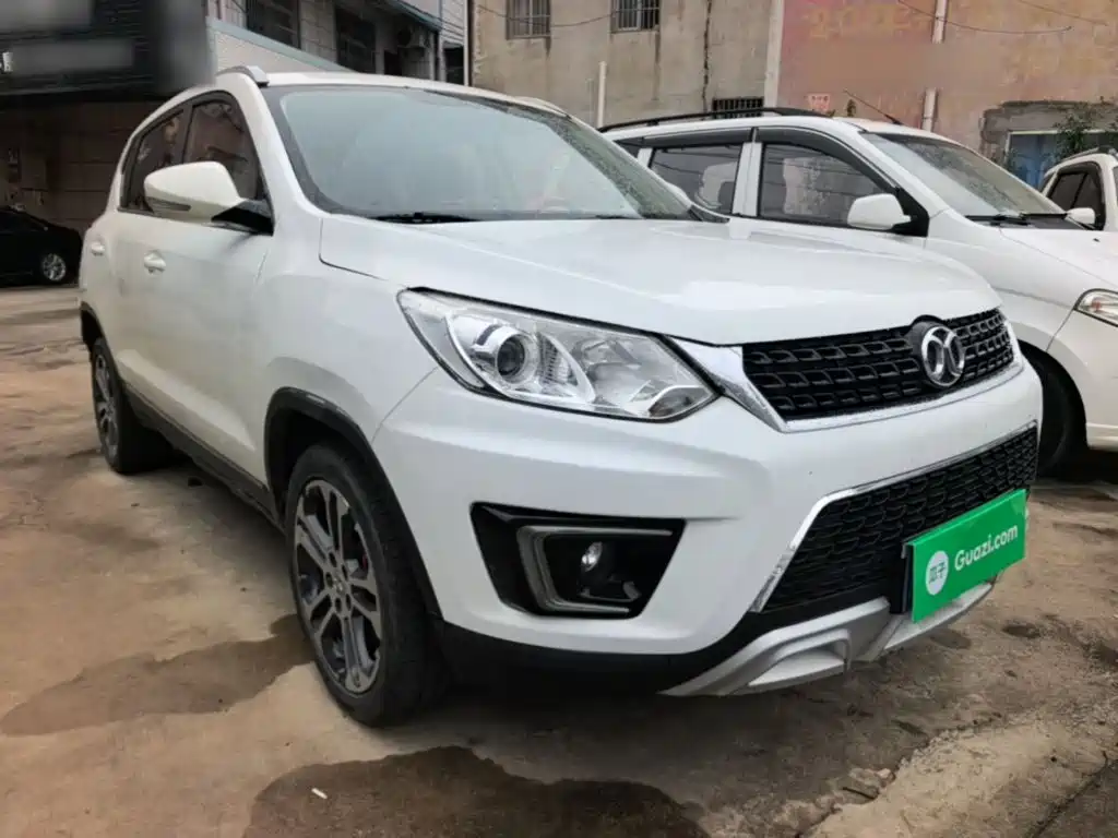 BAIC Senova X35 — миниатюра 4