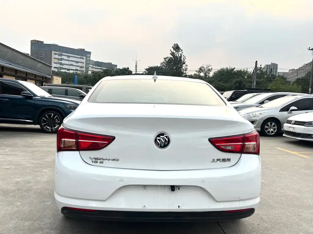 Buick Verano — миниатюра 11