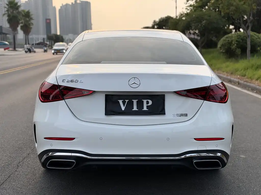Mercedes-Benz C-Class — миниатюра 4