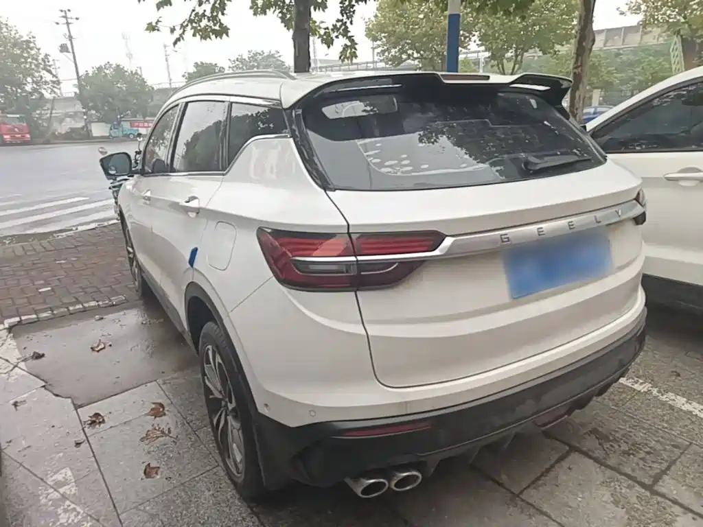 Geely Binyue — миниатюра 5