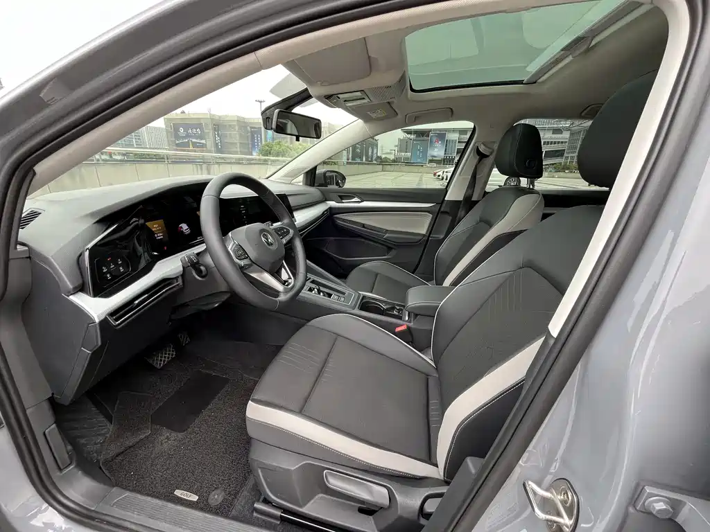 Volkswagen Golf — миниатюра 5