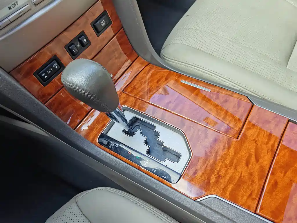 Toyota Camry — миниатюра 15