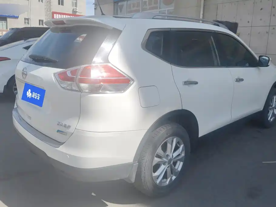 Nissan X-Trail — миниатюра 3