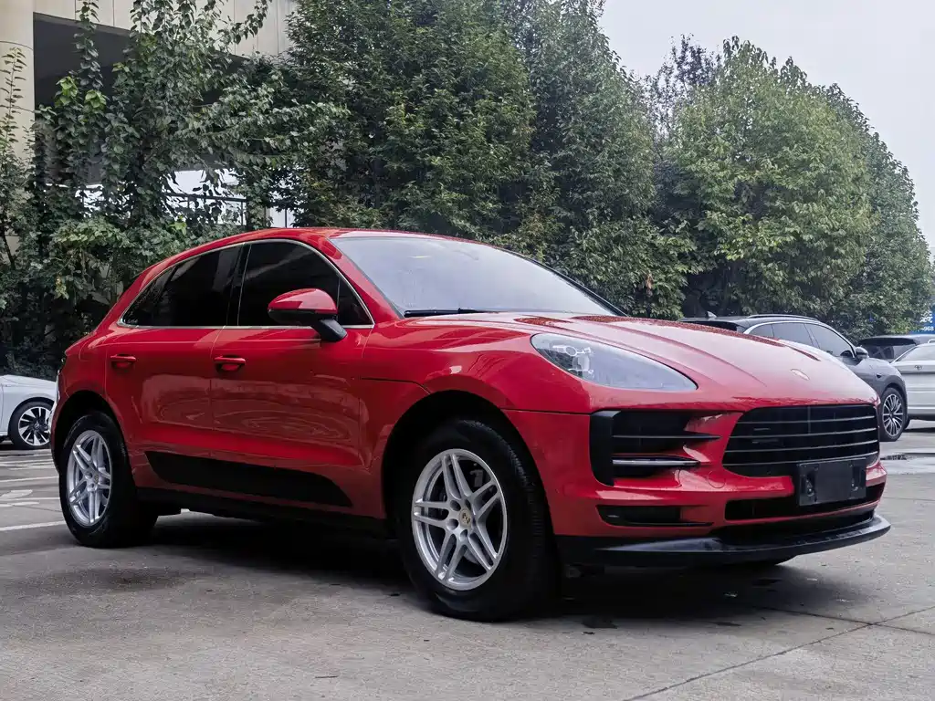 Porsche Macan — миниатюра 3