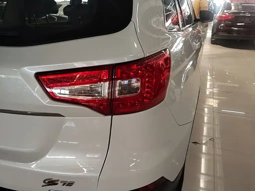 Changan CS75 — миниатюра 8