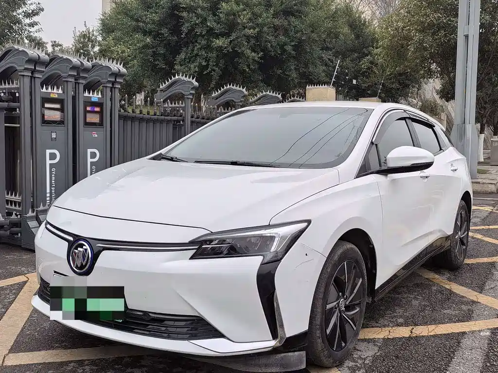 BUICK SLIGHTLY BLUE 6