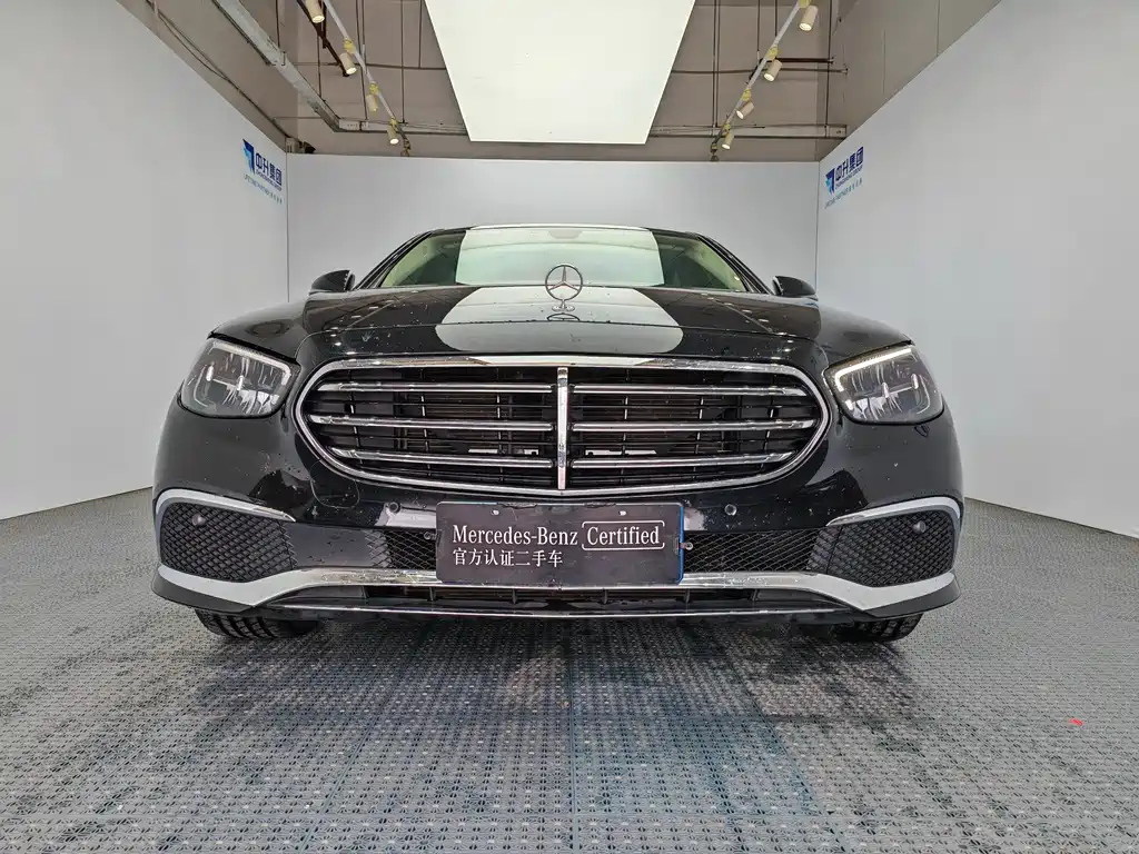 Mercedes-Benz E-Class E 2023 E 260 L