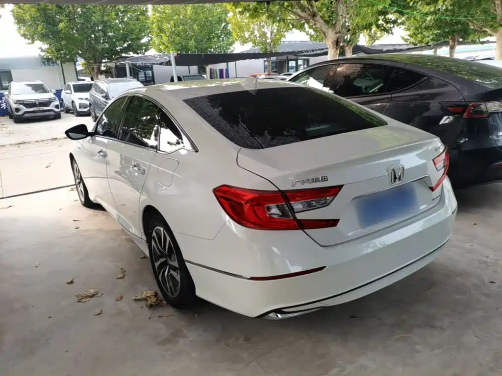 Honda Accord — миниатюра 5
